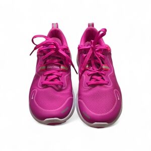 Nike Women's Vibrant Pink React Miller Trust Athletic Shoes